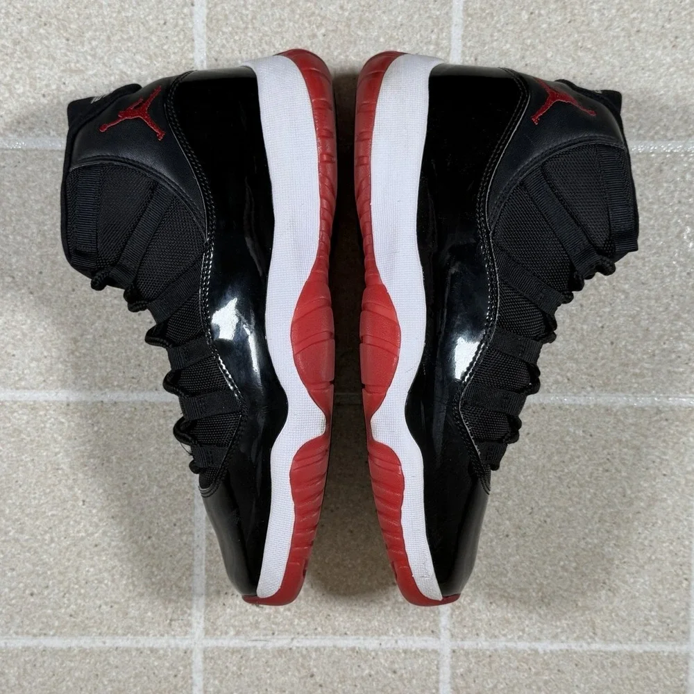 Nike Air Jordan 11 Retro Bred 2019 Size 10.5 Black Red XI 378037-061